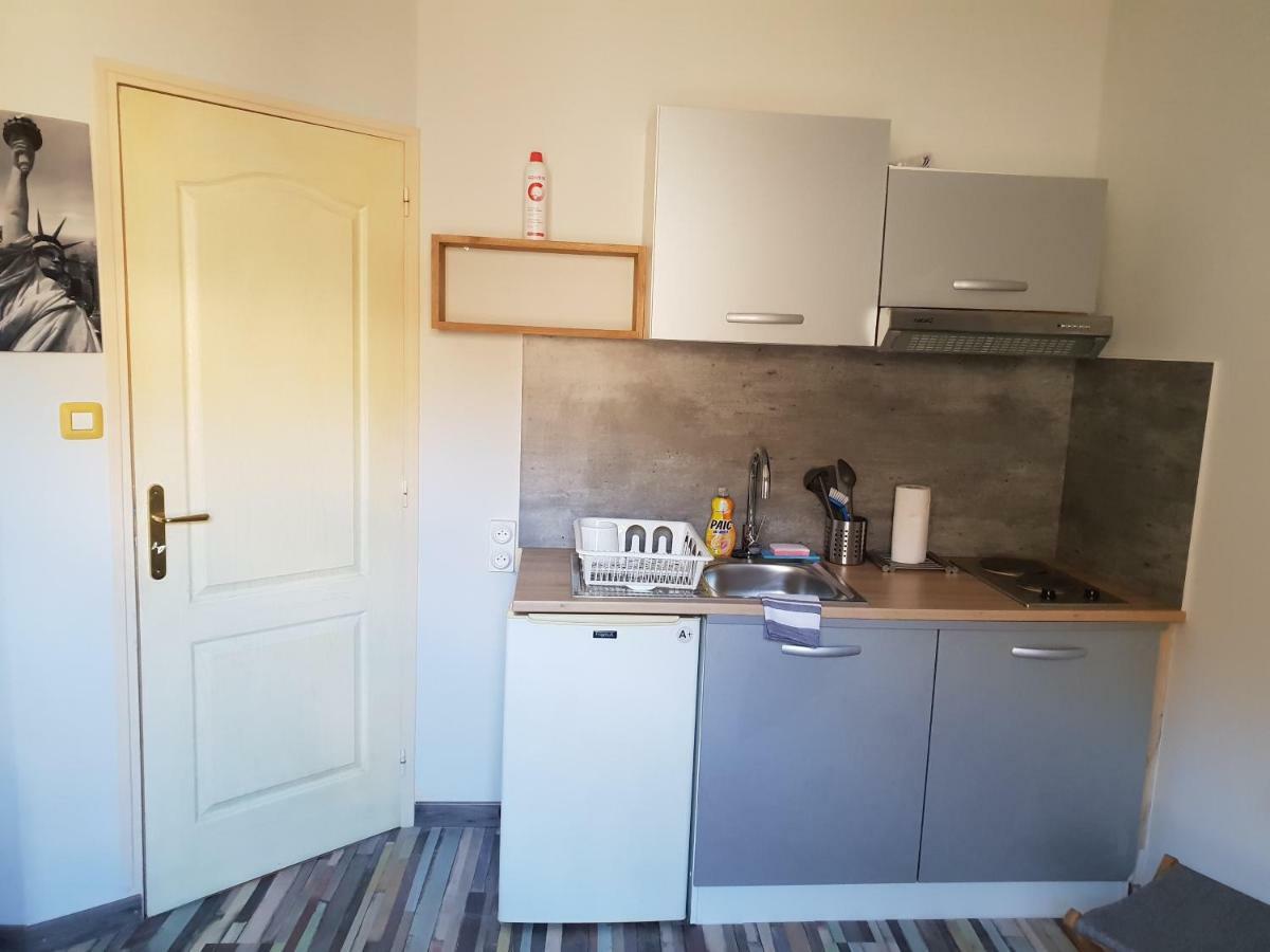 Entraigues-sur-la-Sorgue City House Appartements المظهر الخارجي الصورة